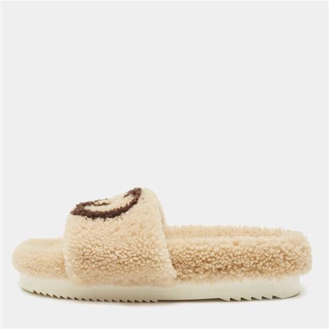 gucci fur slides sizing|gucci flip flop sizing.